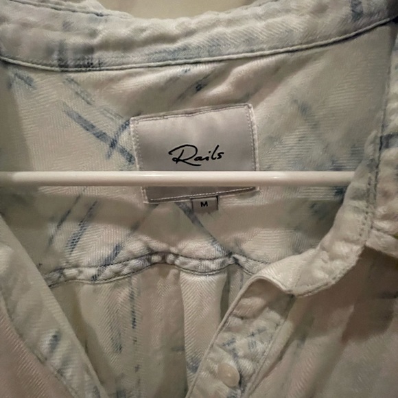 Rails button down top - Picture 2 of 5
